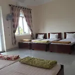 Mina Le Villa