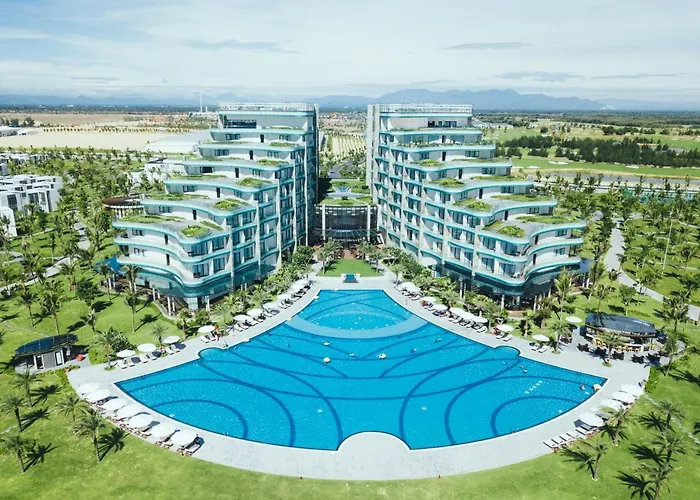 Vinpearl Resort&Golf Nam Hội An