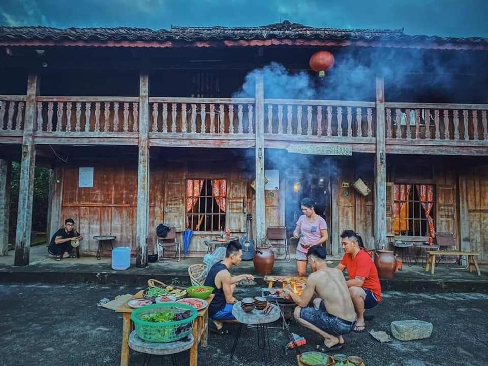 Lo Lo & Cafe Hostel Meo Vac