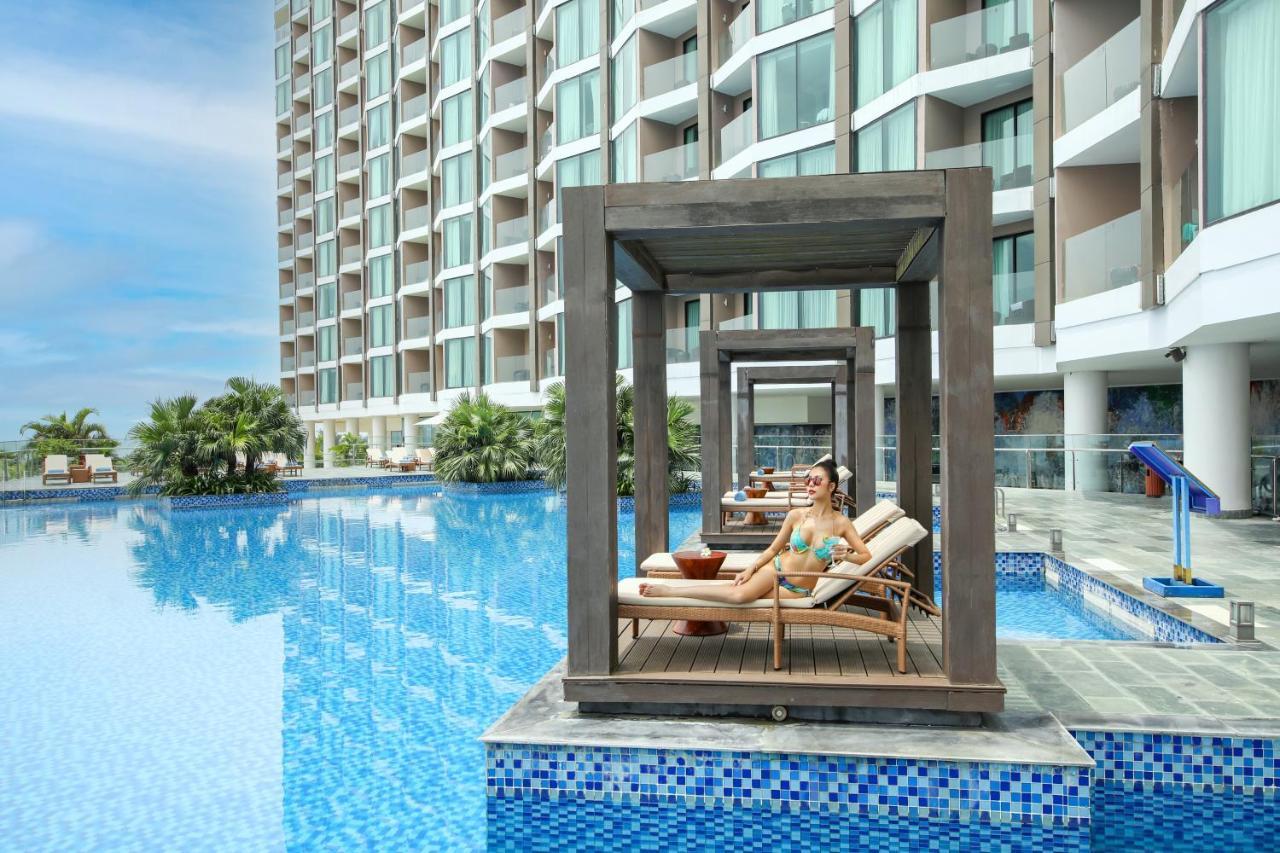 Hotel Flc Grand Samson