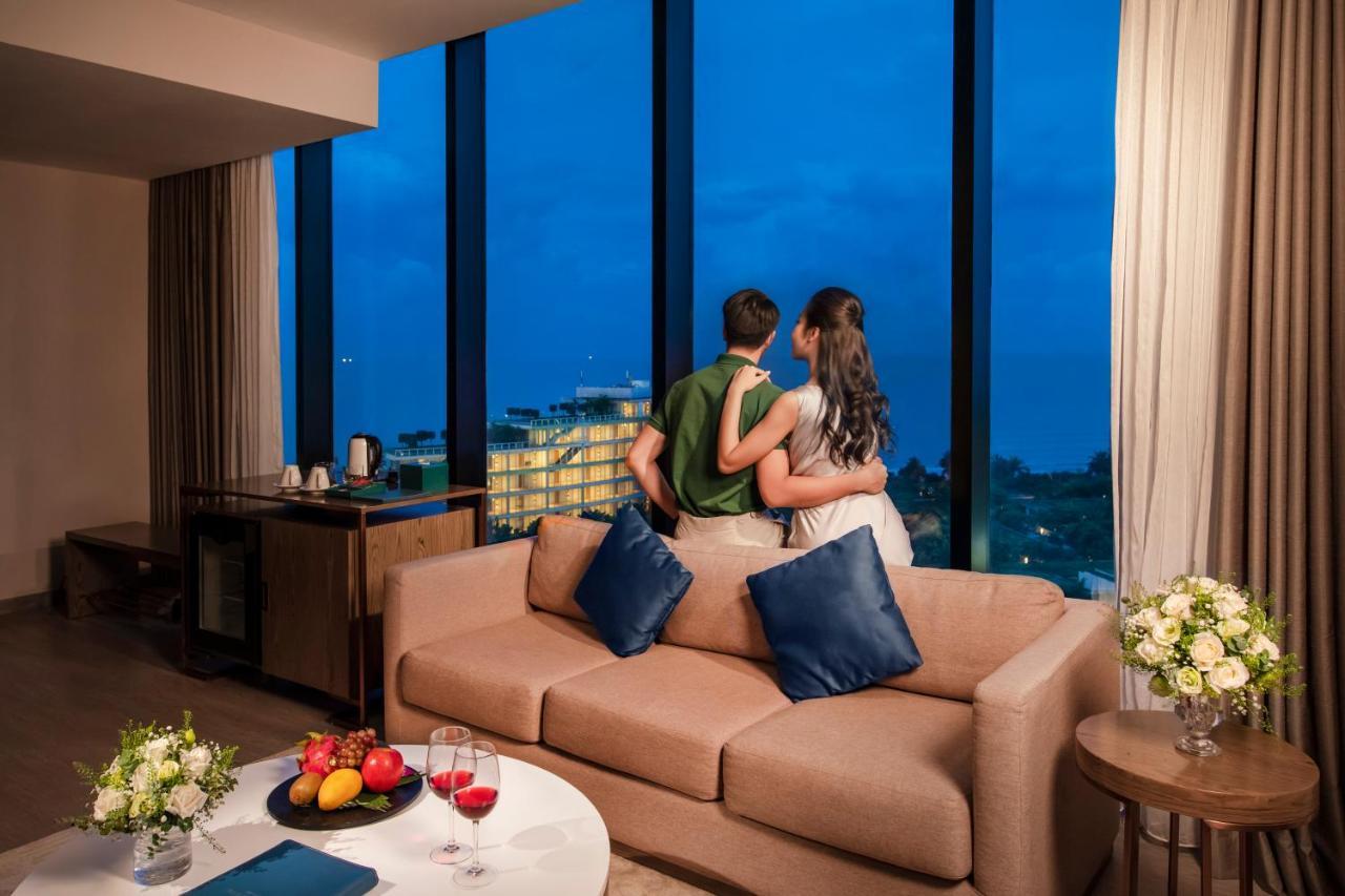 Flc Grand Samson Hotel