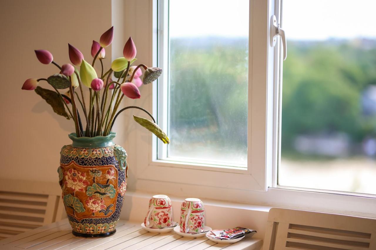 Homestay Charming Riverside *