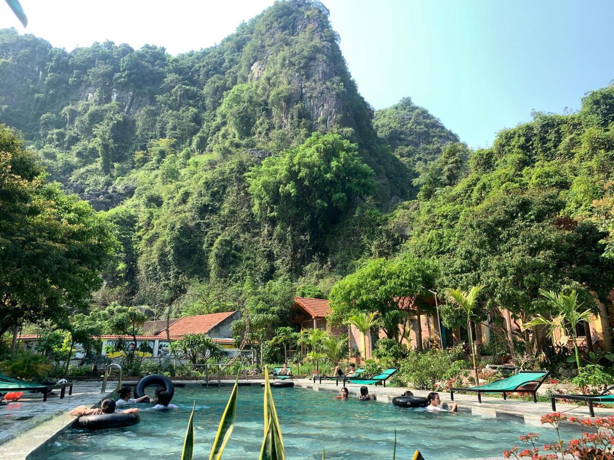Tam Coc Valley Ninh Binh