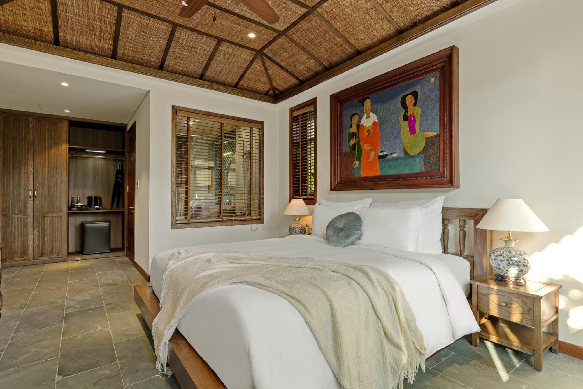 Su Retreat - Riverfront Resort