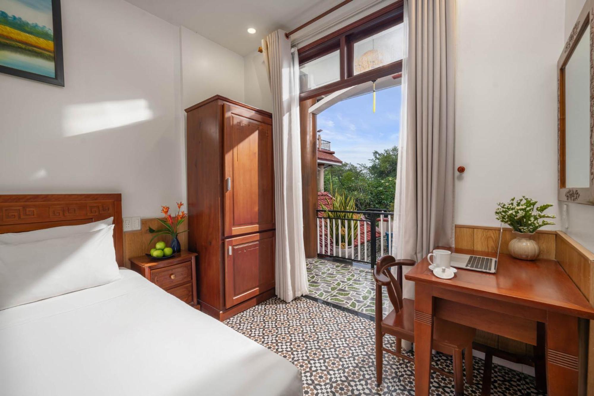 Ancient Town Hotel