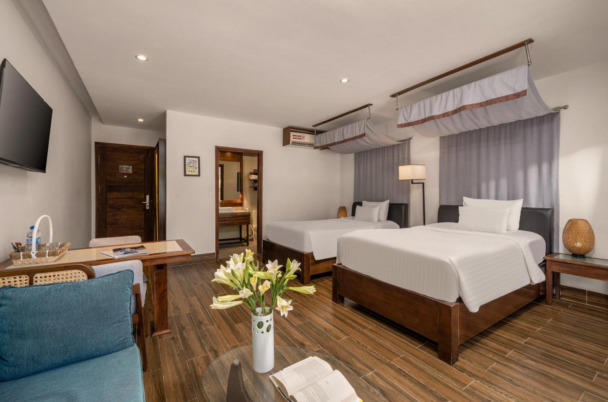 Hotel Ocean Front Hoi An