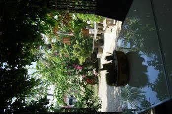 Mina Le Guest house