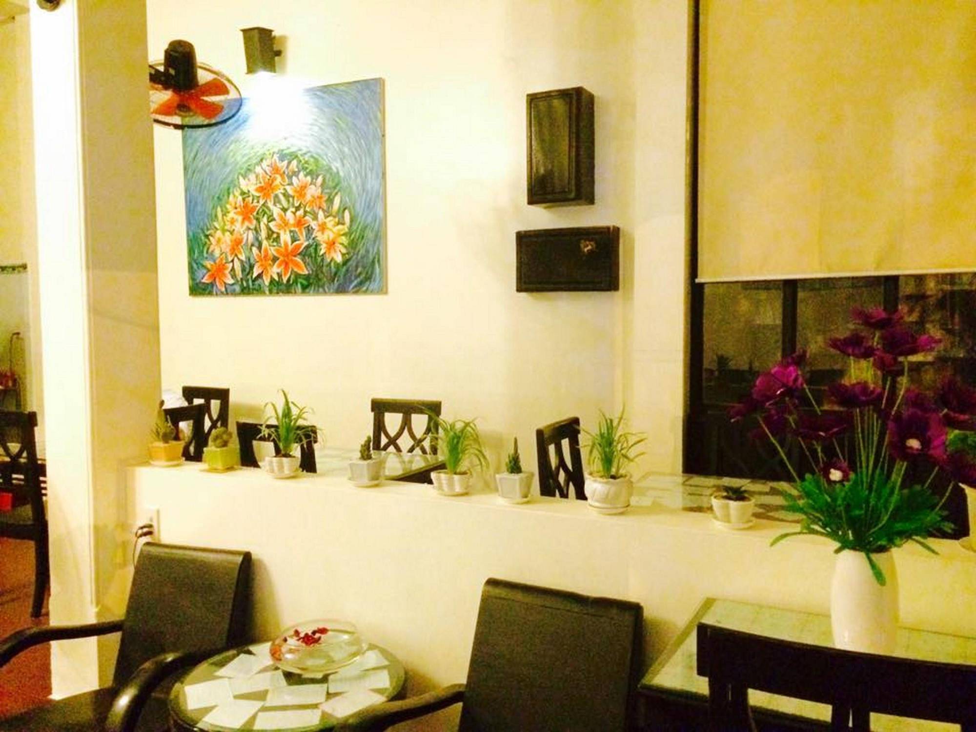 Charming Riverside Homestay