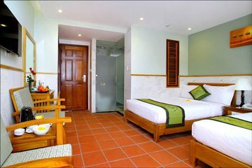 Khách sạn Heaven And 4*