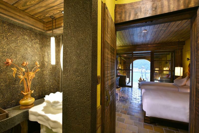 Legacy Yen Tu - Mgallery Hotel Uong Bi