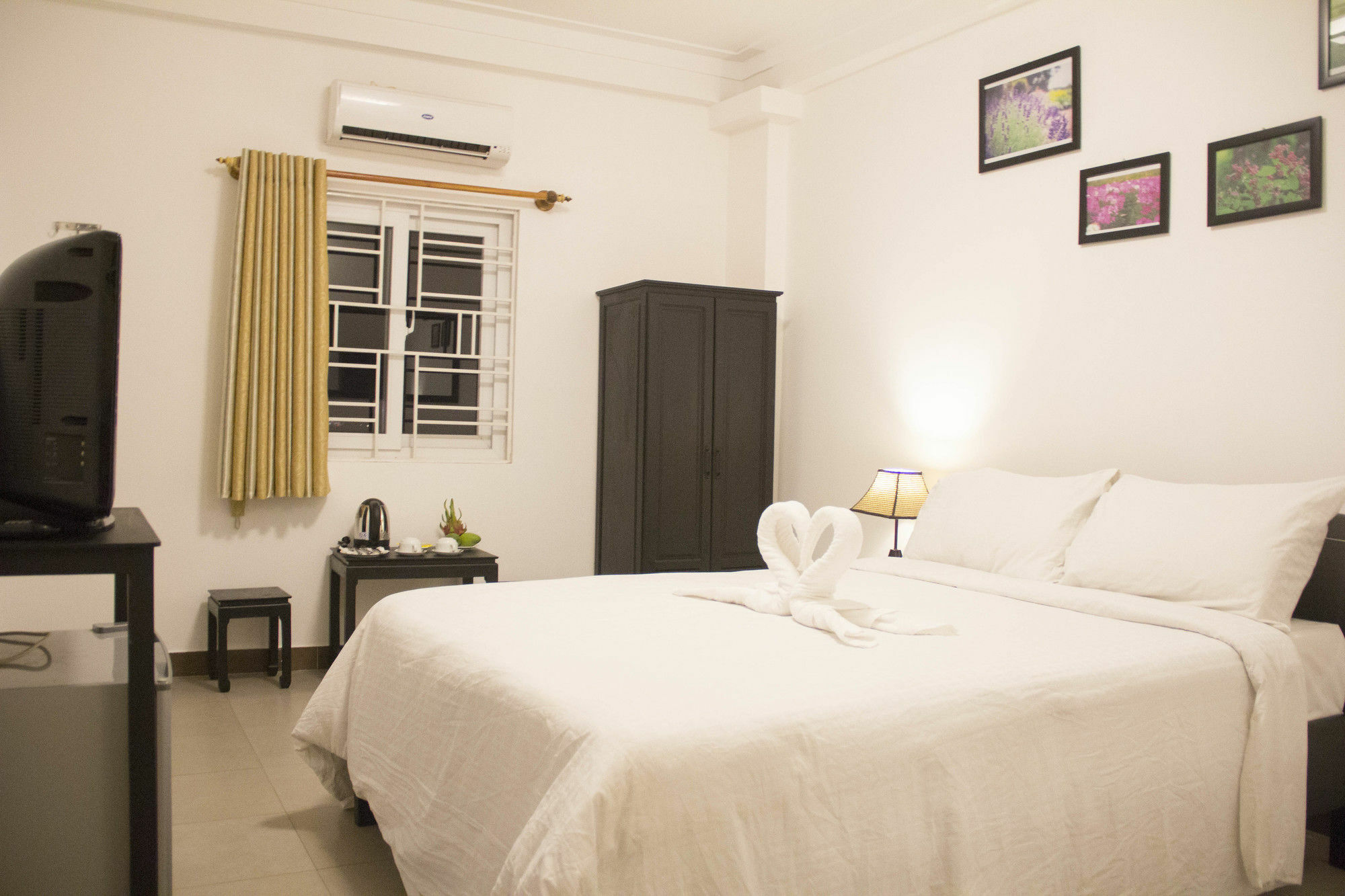 Homestay Charming Riverside *