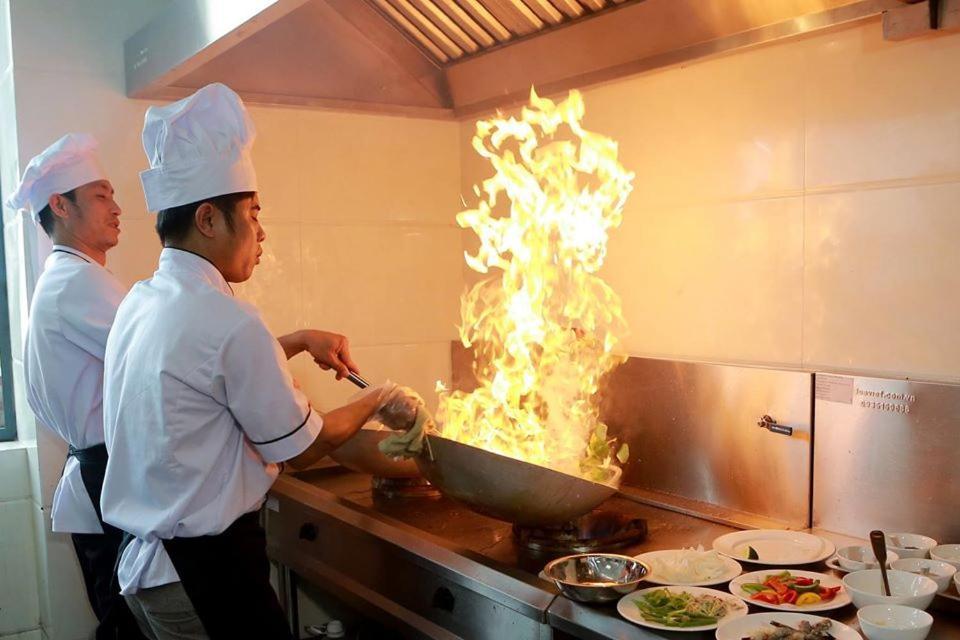 Hotel Blue Wave Cửa Lò