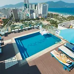 Adaline Hotel And Suite