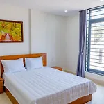 Bach Duong Hotel