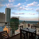 Golden Rain Hotel - Hoang Vu