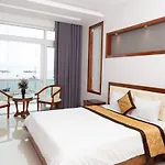 Sao Mai Hotel & Apartment