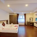 Aries Hotel