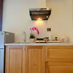Marigold Hotel & Apartment