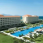 Sheraton Grand Danang Resort & Convention Center
