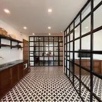 Nomad Apartment
