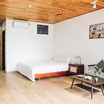 Anstay Homestay & Apartment