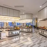Melia Vinpearl Nha Trang Empire