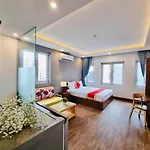 Delicate Serviced Apartment And Hotel
