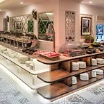 Bella Merry Hotel And Apartment