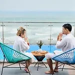 Khách sạn và Căn hộ Halina