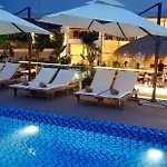 Aries Hotel