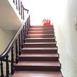 Number 1 Hotel
