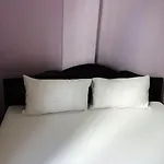 Anh Quan Hotel