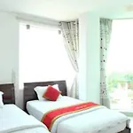 Vinapha 2 Hotel