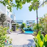 Villa Ho Boi Blue Day Nguyen Dinh Tu