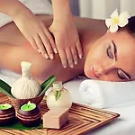 La Maison Danang Beach Hotel
