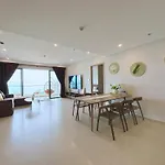 The Song Apartment Vung Tau-Swimming Pool-Near Beach