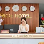 Rich Hotel