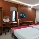 OYO 1067 Phuc Long Hotel