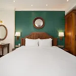 La Belle Vie Boutique Hotel