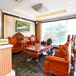 An Duong Hotel & Apartment