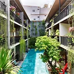 Tam House Villa Hotel