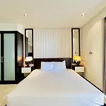 Rozy\'S Cozy Beachfront Apartment
