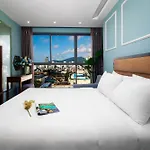 Rosetta Beach Hotel & Apartment