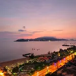 Crown Hotel Nha Trang