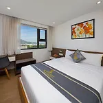 Skylight Hotel Nha Trang