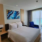 Skyline Seaview Cam Ranh Khanh Hoa