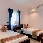 The Shine Hotel & Apartment
