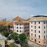Haka Boutique Hotel