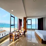 Happy Light Central Nha Trang
