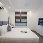 Hsuites Riverside Hotel And Apartment